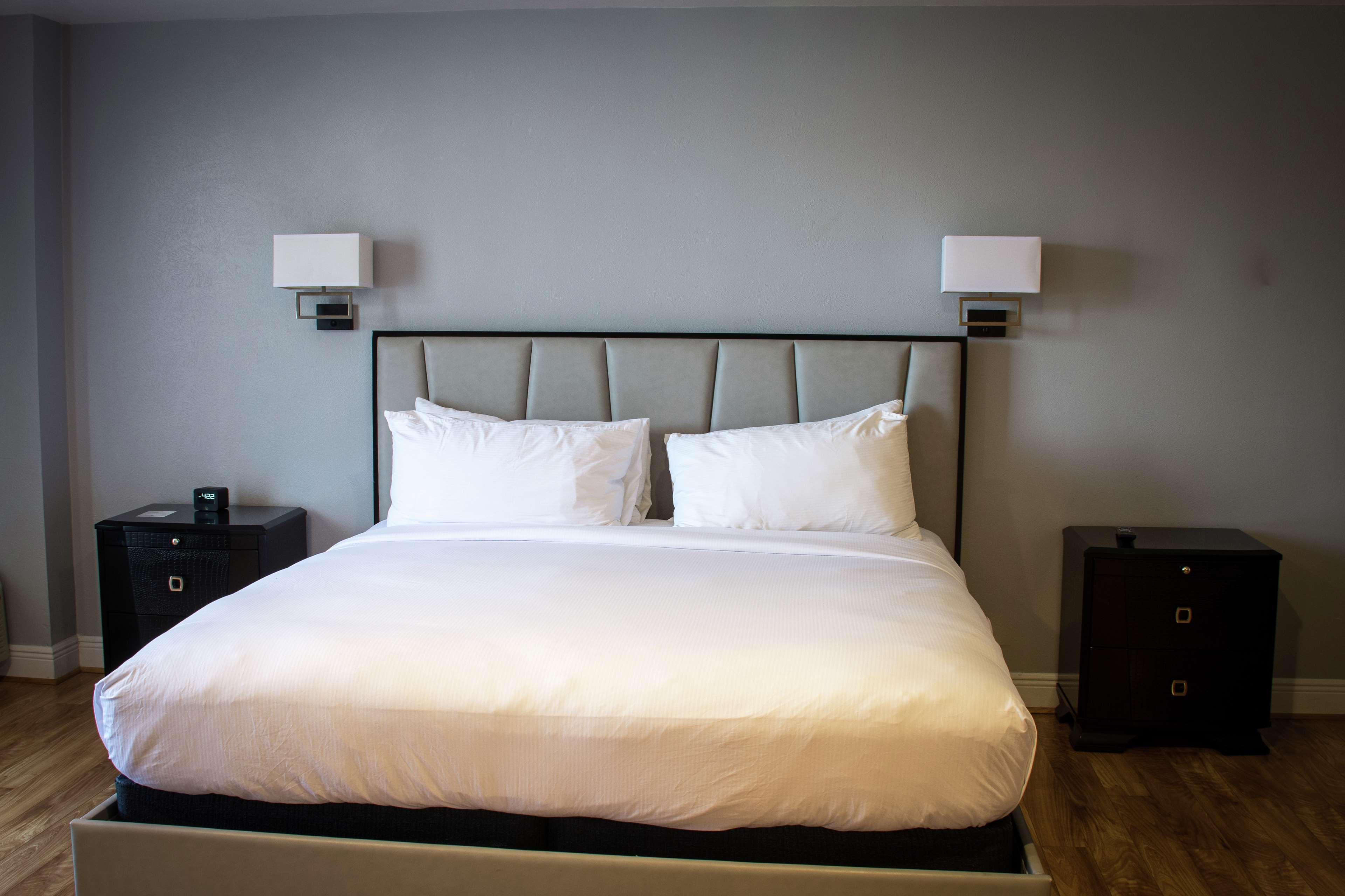 Wyndham Midland Downtown Hotel Ngoại thất bức ảnh